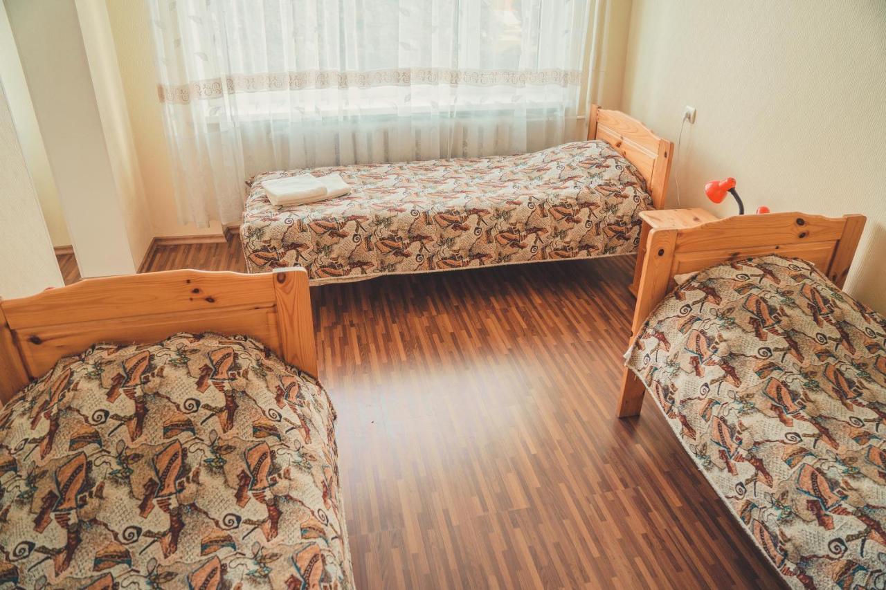 Hostel Nele Jõhvi Esterno foto