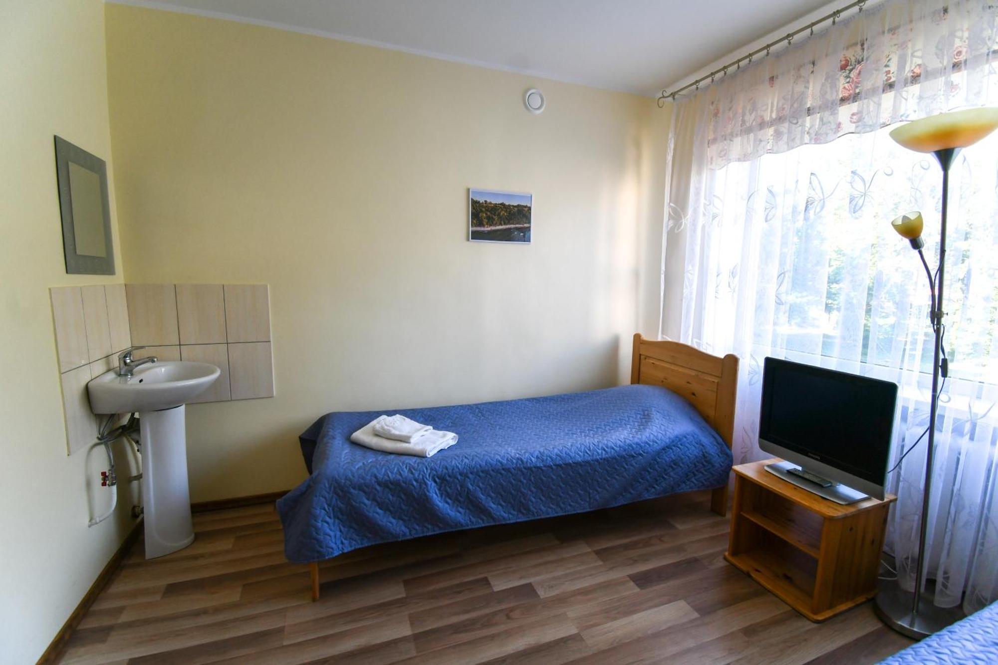Hostel Nele Jõhvi Esterno foto